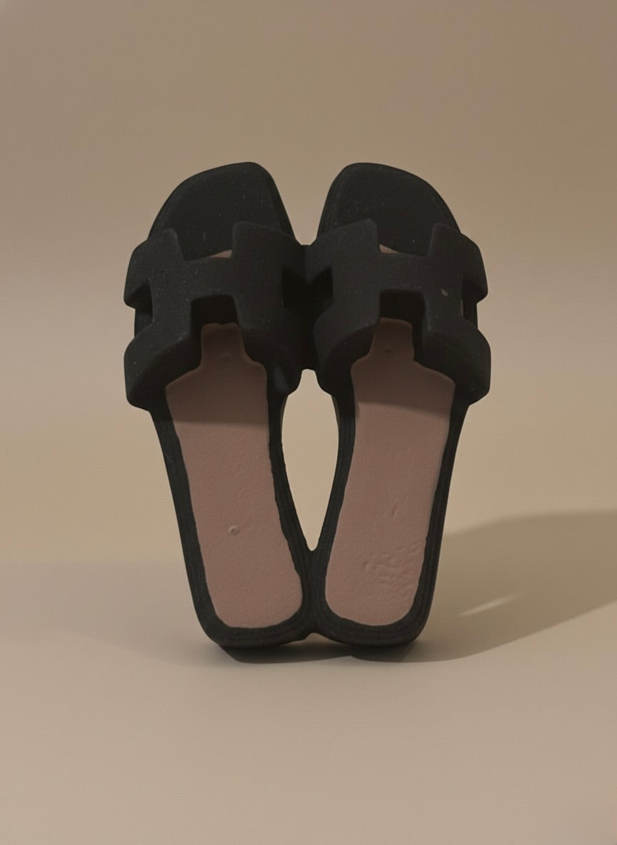 Diffuseur de Parfum pour Voiture – Modèle Oran